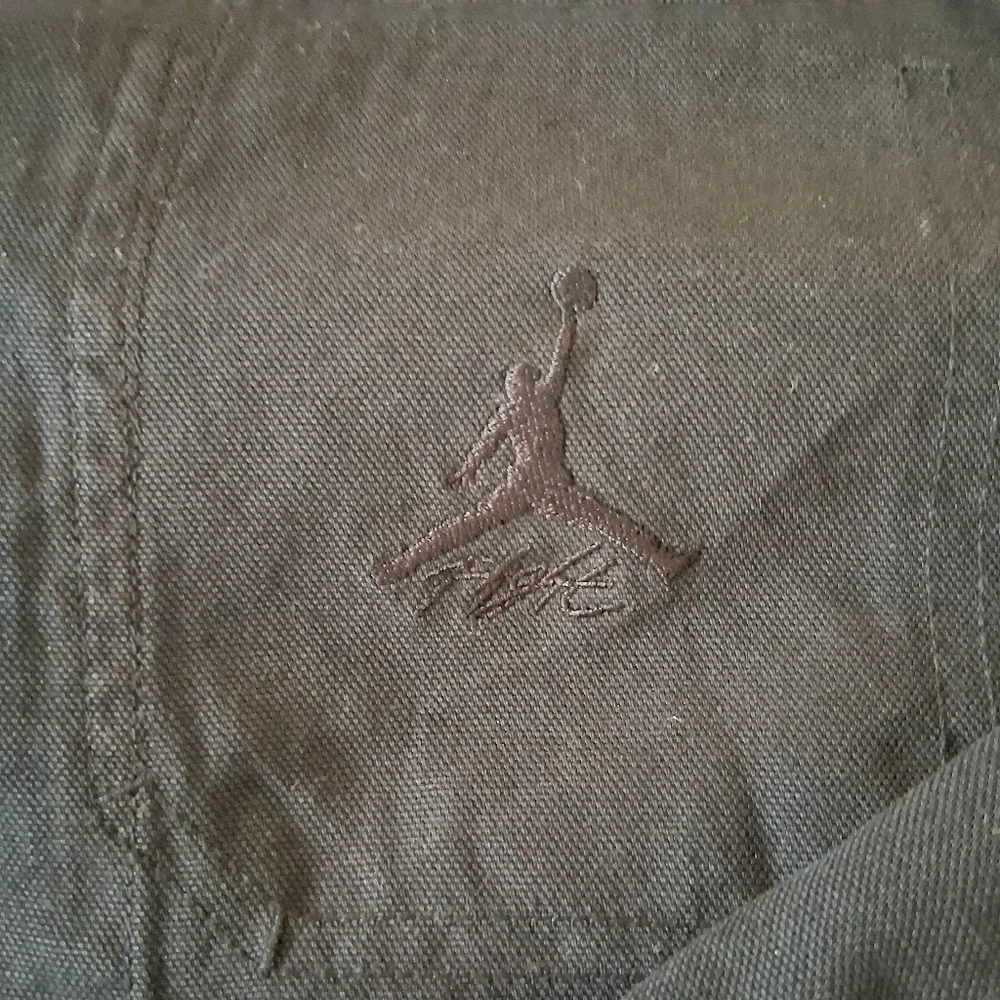 Jordan Essrntials Chicago Jacket Mens Size Large